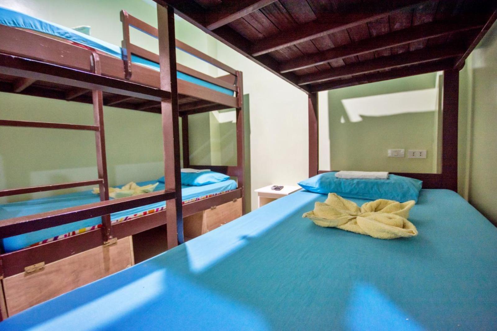 Хостел Boracay Backpackers Balabag  Екстер'єр фото