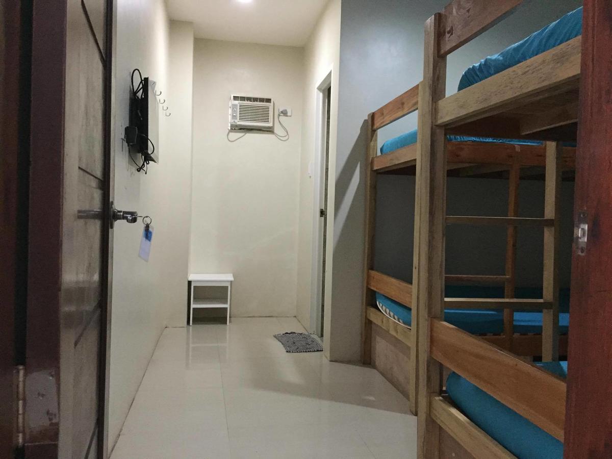 Хостел Boracay Backpackers Balabag  Екстер'єр фото