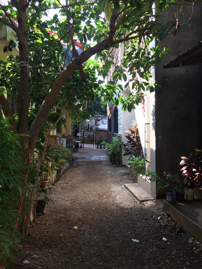 Хостел Boracay Backpackers Balabag  Екстер'єр фото