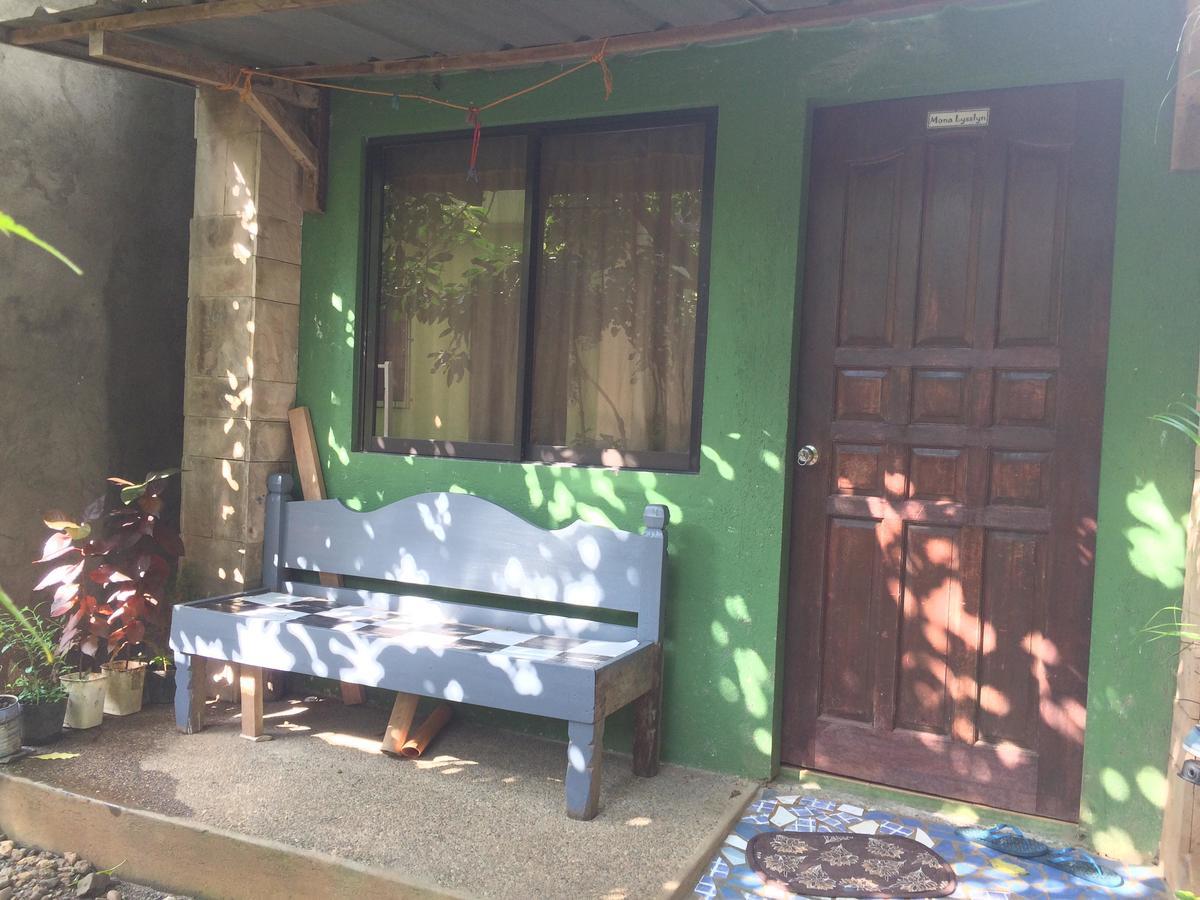 Хостел Boracay Backpackers Balabag  Екстер'єр фото